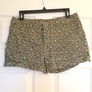 Gap shorts size 6 floral